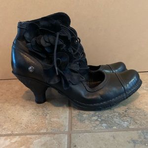 Neosens black leather shoes